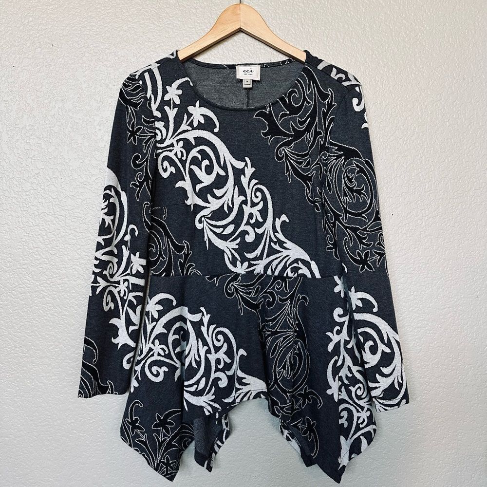 eci New York Gray Black Dressy Top M